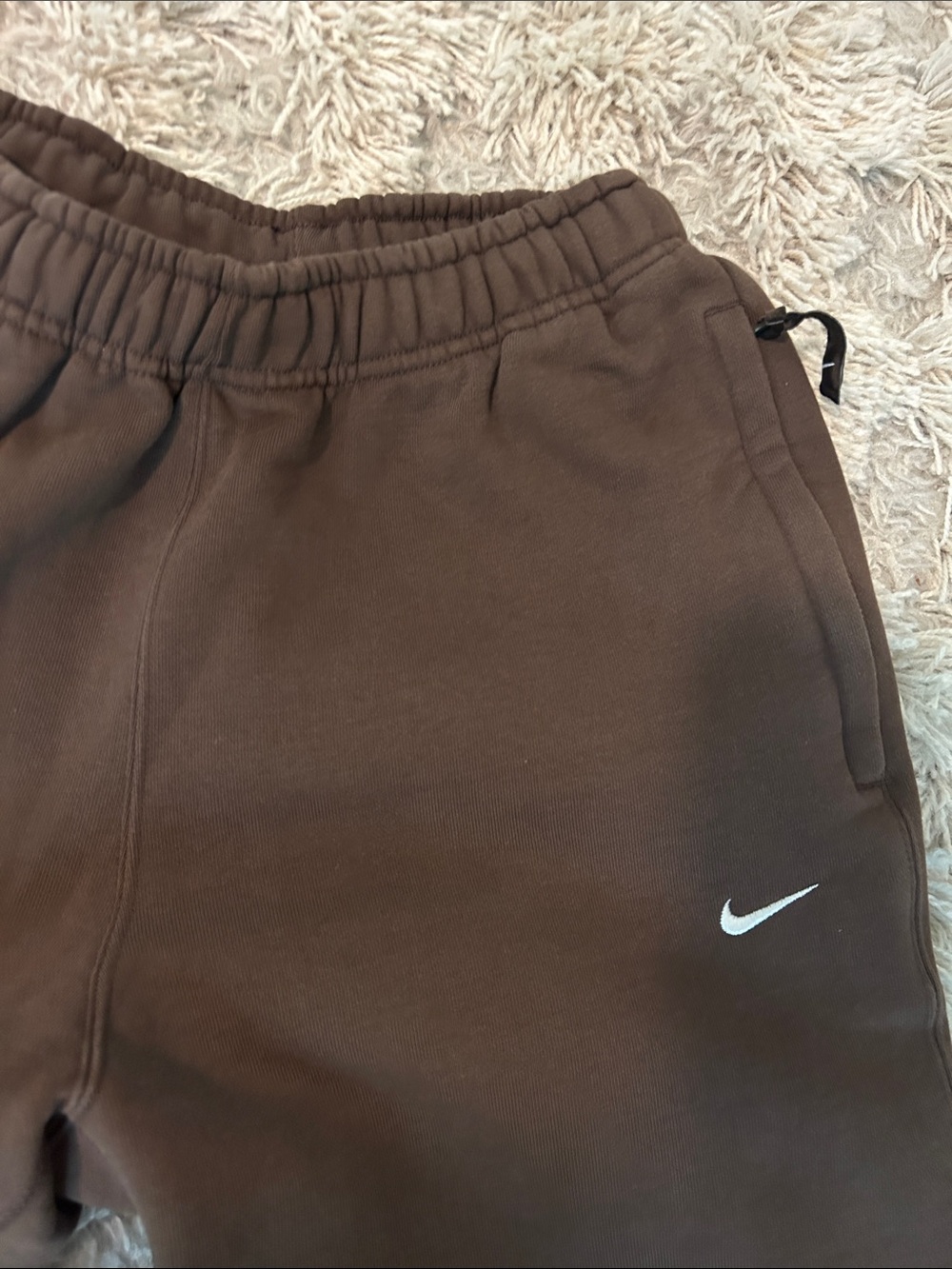 Nike Brown Swoosh Fleece Joggers. - Picture 2 of 3